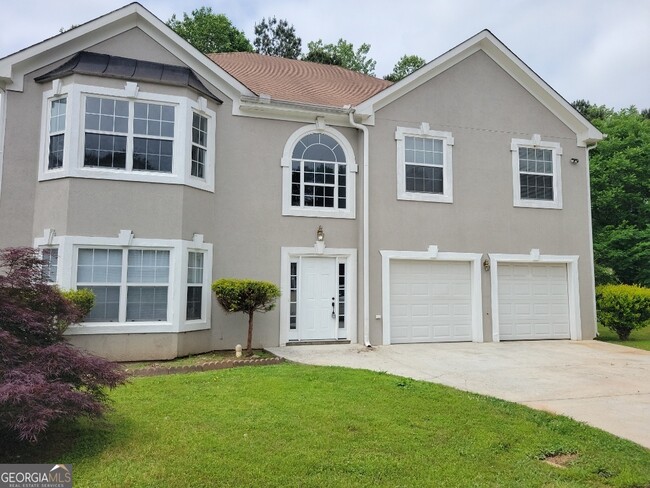 Building Photo - 2364 Fallbrook Ct