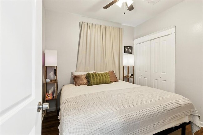 Building Photo - 4409 Annette St