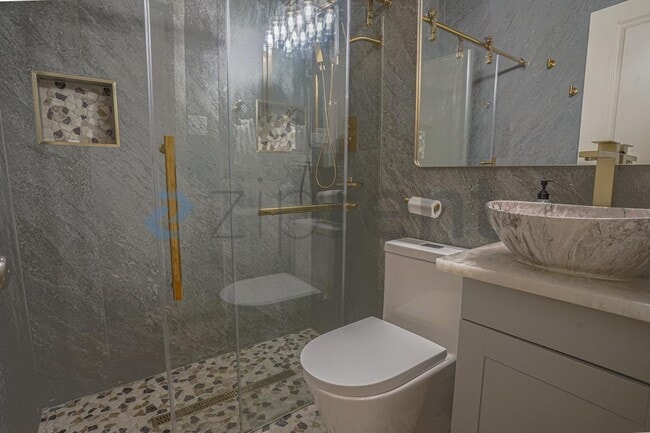 Building Photo - 1209 Savoy Ln