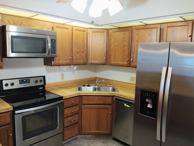 Building Photo - 1149 Turtle Rock Trce