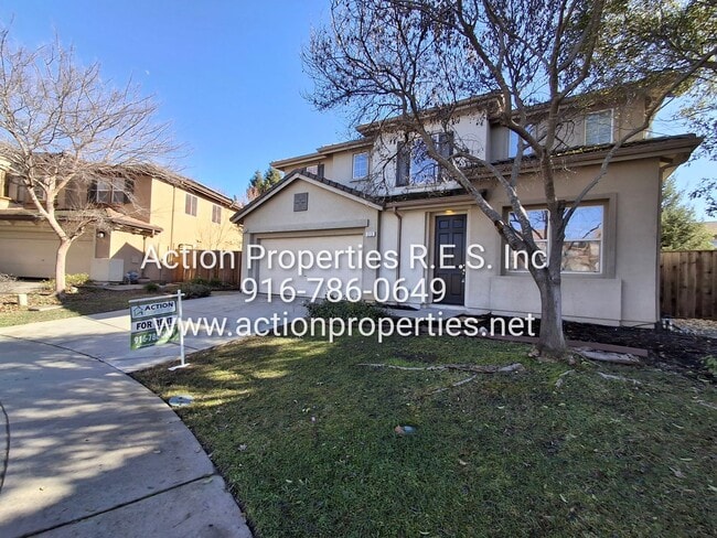 Building Photo - Lincoln Crossing, 2 Story 4 Bedroom, 2.5 bath, 2225sqft, Access to Lincoln Crossing Clubhouse Poo...