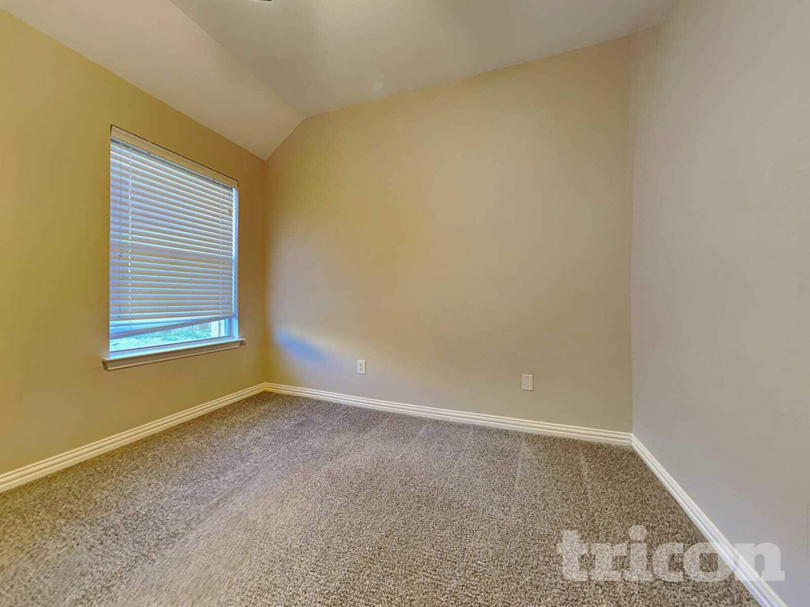 Building Photo - 2413 Castle Creek Dr