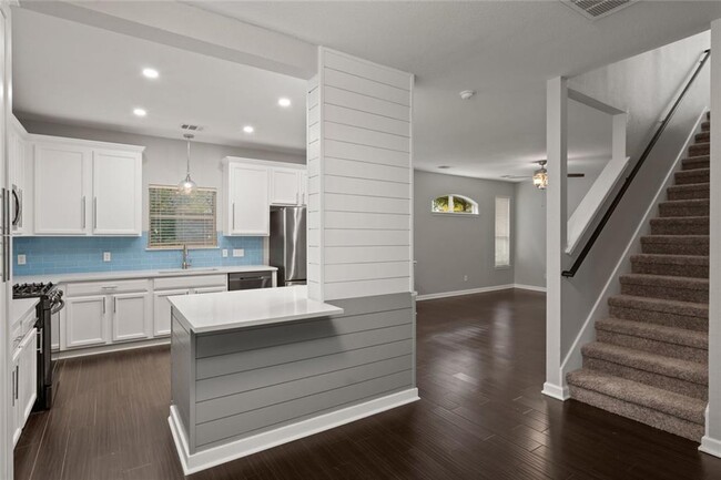 Building Photo - 8505 Winterstein Dr