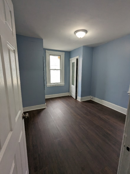 Building Photo - 4225 Romain St