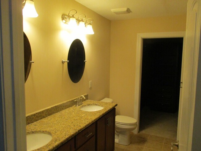 Building Photo - 3228 Pristine View