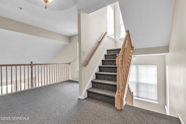 Building Photo - 2106 Grassy Hollow Dr