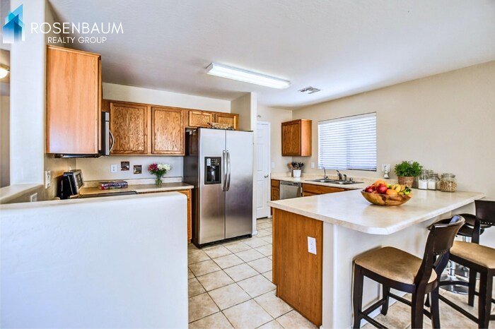 Building Photo - 24347 N Oasis Blvd