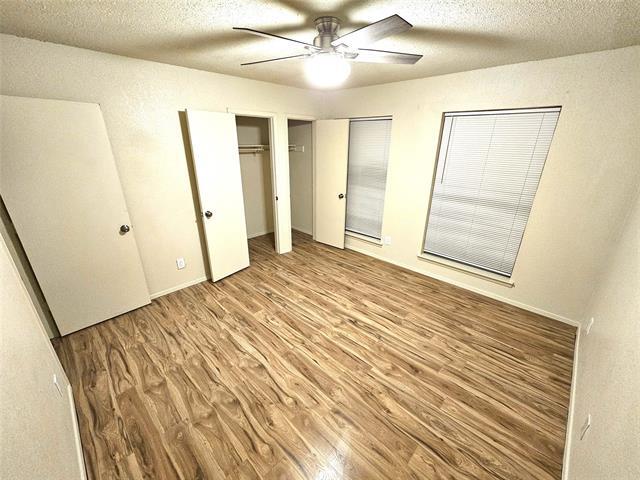 Building Photo - 724 Bluebonnet Dr
