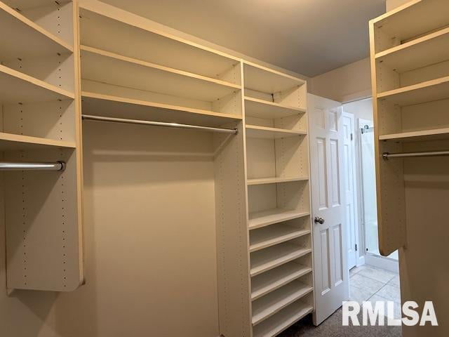 Building Photo - 16429 N Hawthorne Ln