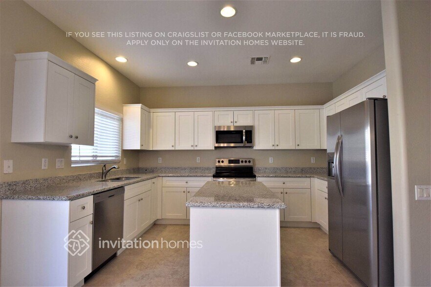 Building Photo - 17236 W Marshall Ln