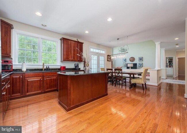 Building Photo - 6263 Trotter Rd