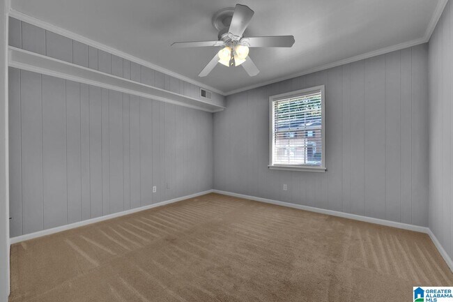 Building Photo - 2060 Montreat Dr