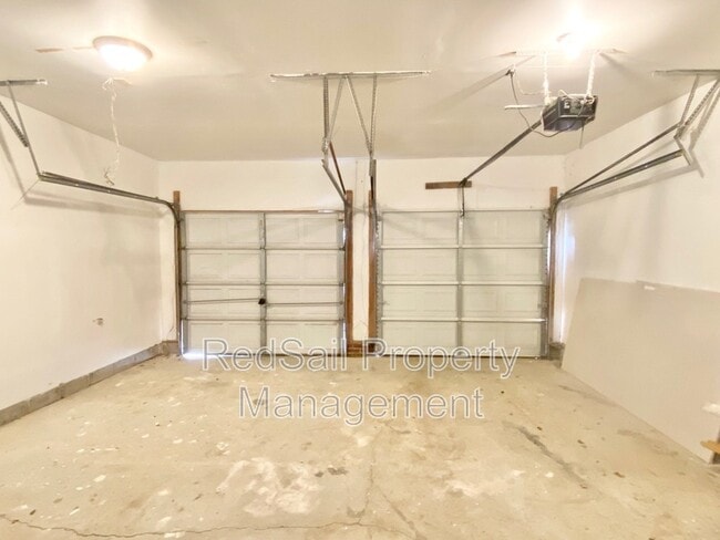Building Photo - 6205 Calvert Ct