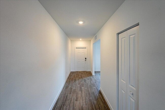 Building Photo - 6354 Windwood Wy
