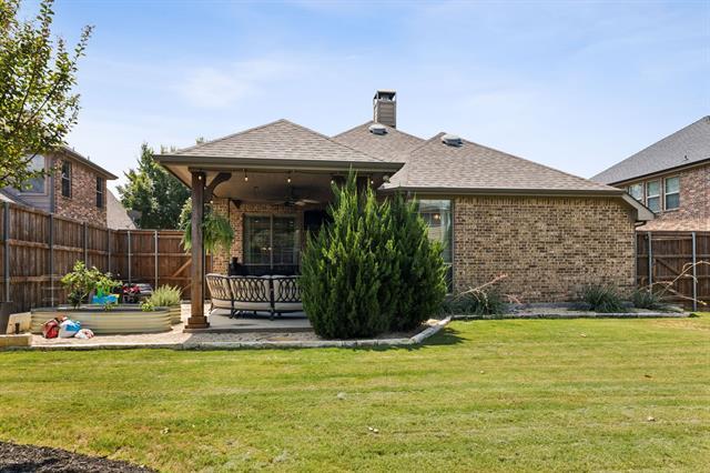 Building Photo - 910 Fox Ridge Trail
