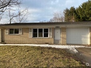 Building Photo - 2br/1bath duplex in Stevensville