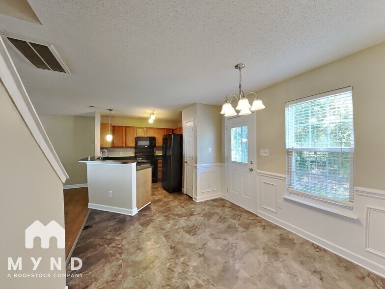 Building Photo - 4027 Old Glory Dr