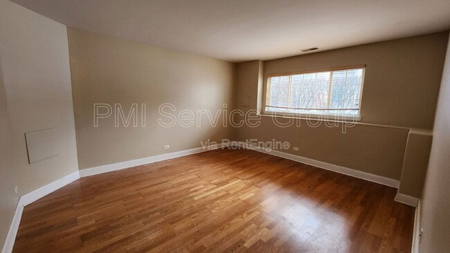 Building Photo - 2325 Twilight Dr