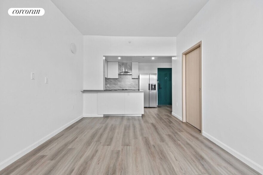Building Photo - 4622 Fort Hamilton Pkwy