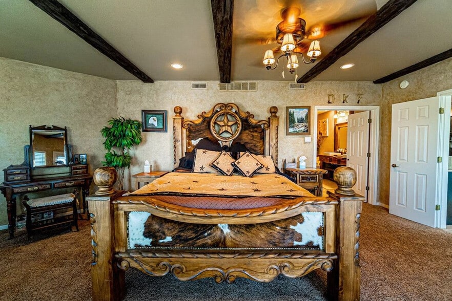 Building Photo - 3404 American Dr