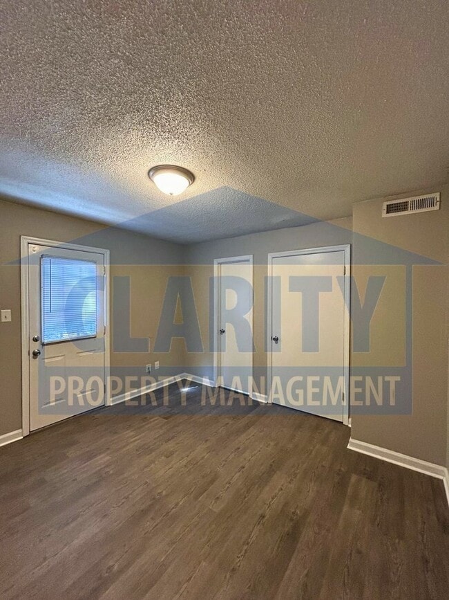 Building Photo - 4808/4810 Charwood Trail NW