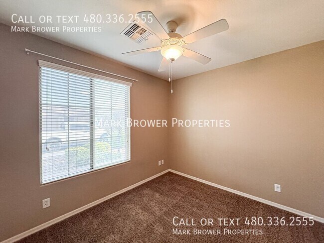 Building Photo - 1124 W Fir Tree Rd