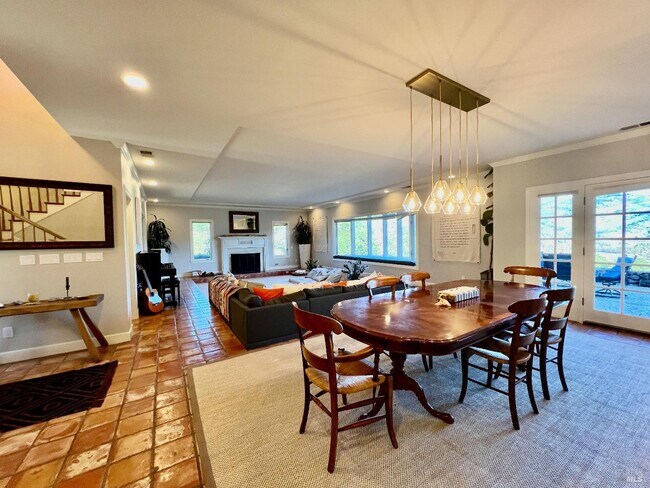 Building Photo - 3397 St Helena Hwy