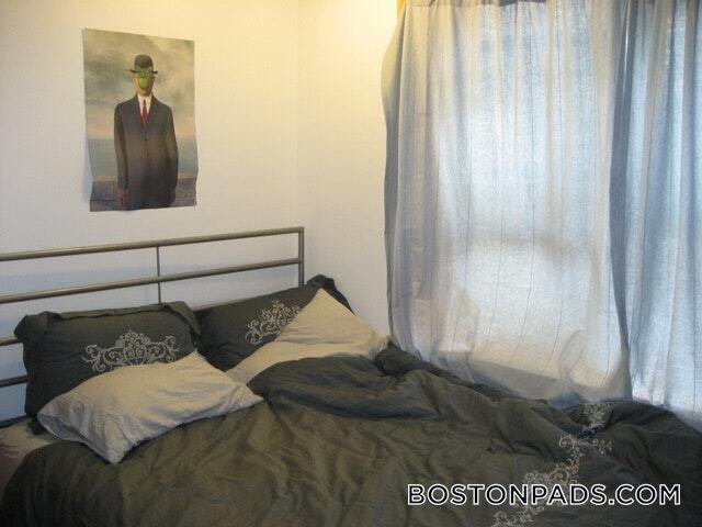 Building Photo - 97 Hancock St