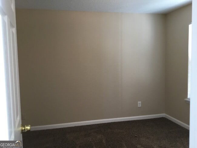 Building Photo - 4132 Ravenwood Ct