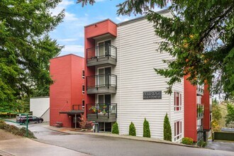 Building Photo - 145 105th Ave SE