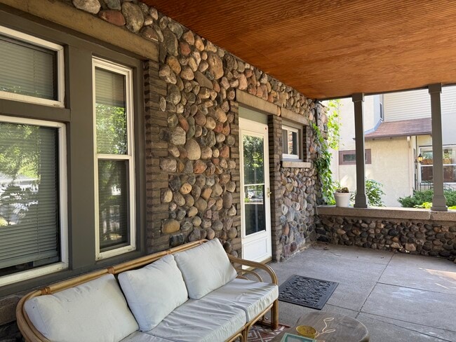 Building Photo - 780 Curfew St