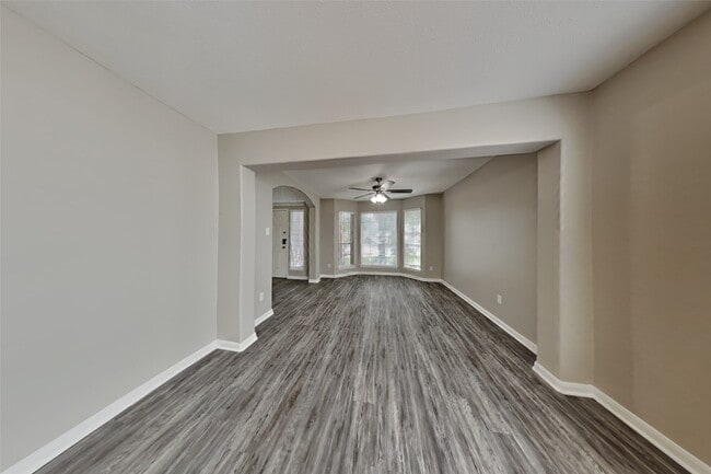 Building Photo - 12710 Autumn Glen Dr