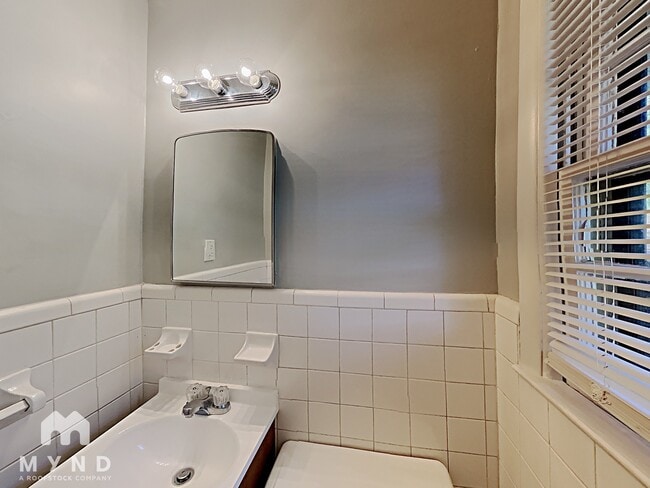 Building Photo - 3945 Camellia Trail
