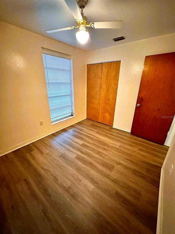 Building Photo - 1007 Flamingo Dr