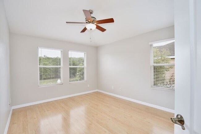 Building Photo - Spacious 2/2 Condo with 1 Car Garage in East Park - Lake Nona!