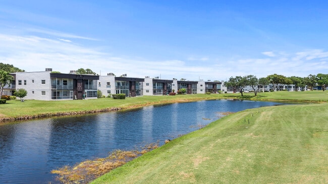 Building Photo - 969 Normandy U