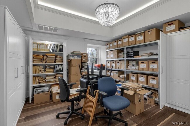 Building Photo - 9060 Main St