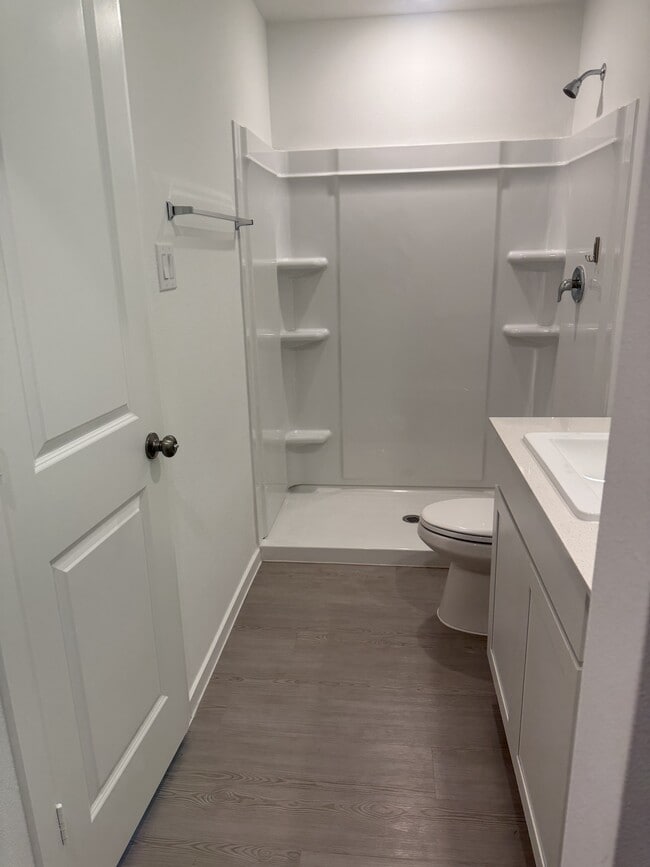 Building Photo - 807 Sandhill Crane Ln