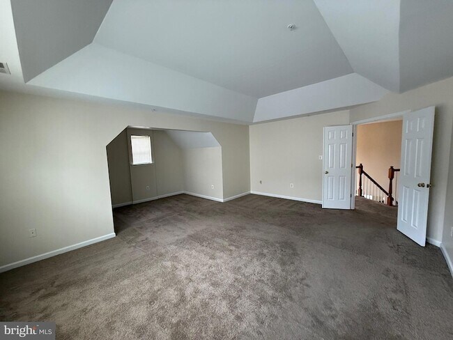 Building Photo - 10106 Garden Valley Ct