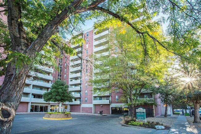 Building Photo - 601 W 11th Ave