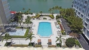 Building Photo - 5600 Collins Ave