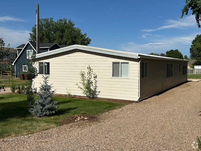 Building Photo - 4020 Kern St