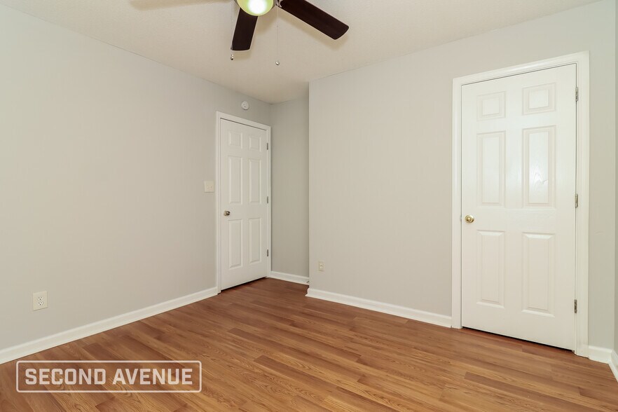 Building Photo - 1028 Abercorn Way