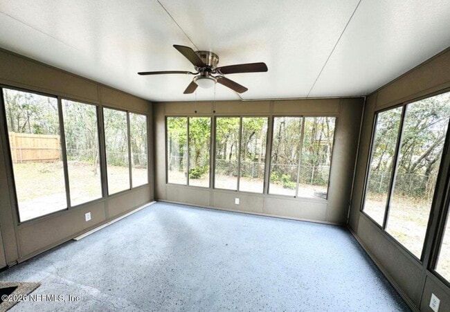 Building Photo - 8046 Triumph Ln S