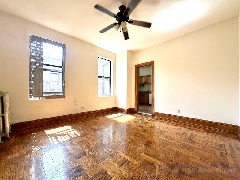 Building Photo - 64 W 108th St