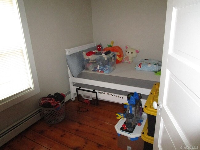 Building Photo - 114 NY-284