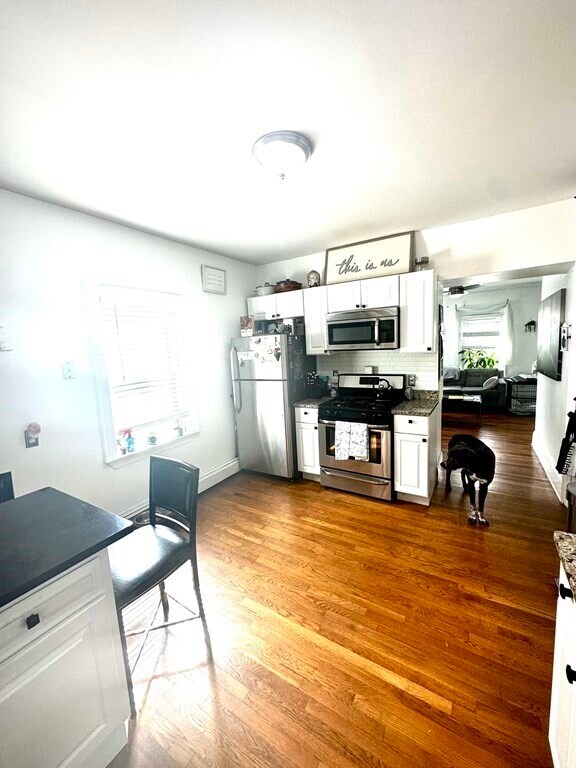 Primary Photo - 66 L St
