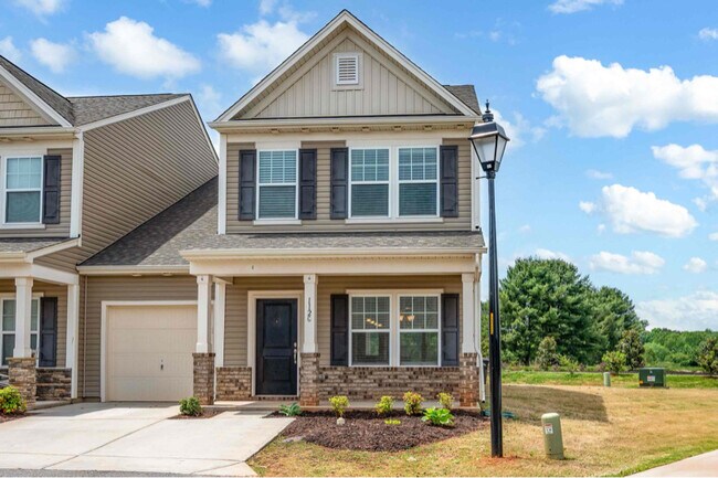 Building Photo - 112 Davenport Dr