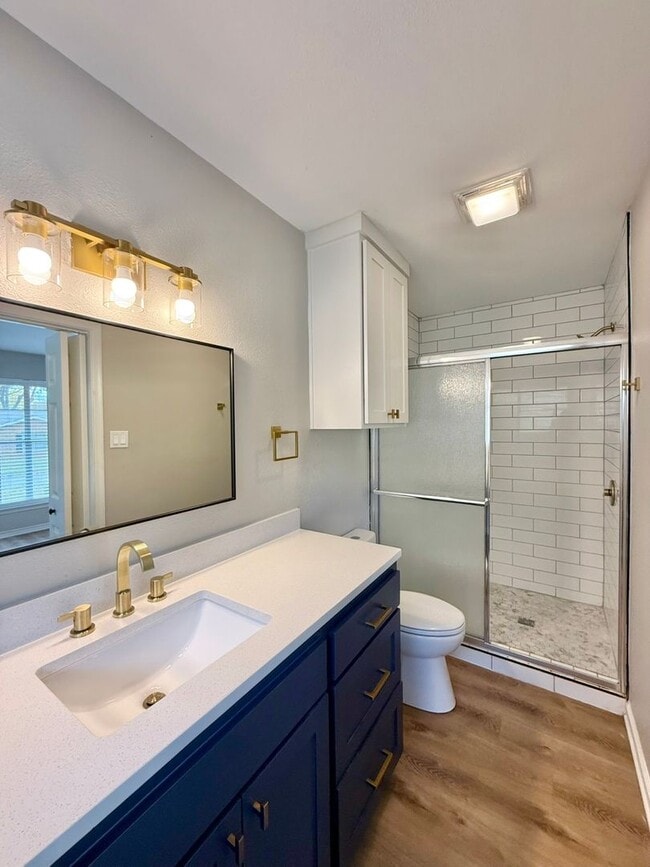 Building Photo - Tour today! Stunning 4-bedroom, 2-bath beauty!