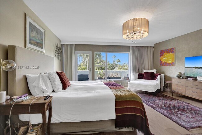 Building Photo - 286 Bal Bay Dr